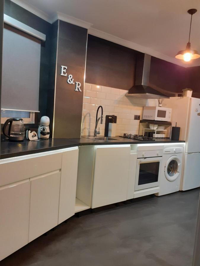Apartamento E&R Malaga Centro- Parking Gratis エクステリア 写真