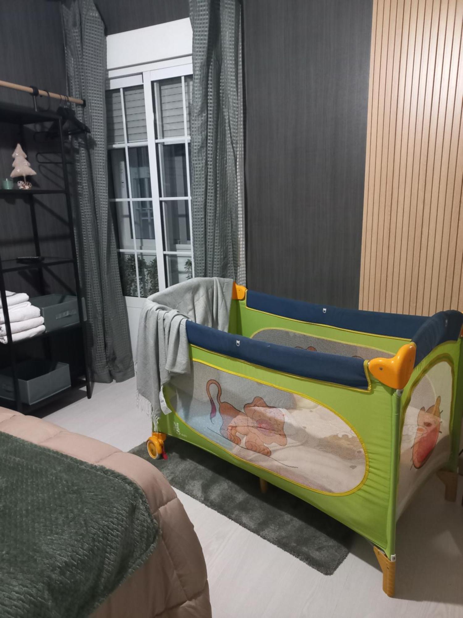 Apartamento E&R Malaga Centro- Parking Gratis エクステリア 写真