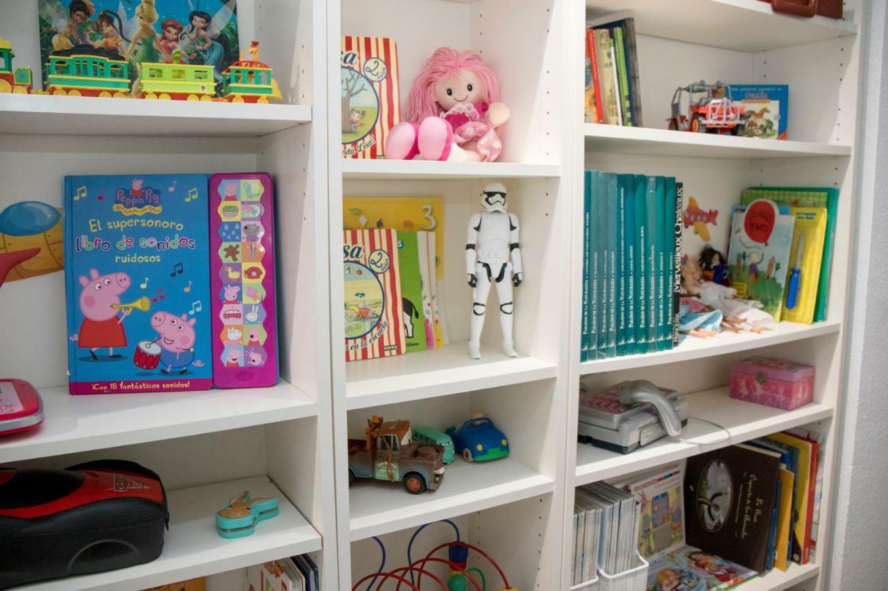 Apartamento E&R Malaga Centro- Parking Gratis エクステリア 写真